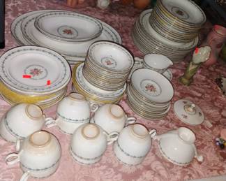 578. NICE SET OF CHINA $65