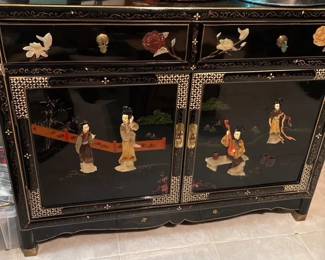 Chinoiserie chest, vintage with inlay.