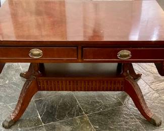 Mid Century Drop Leaf Extendable Coffee Table.