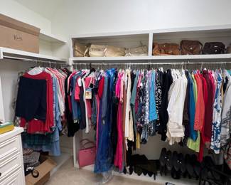 LOTS of ladies clothes