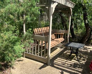 Amish polywood swings on stands - FOUR are available!