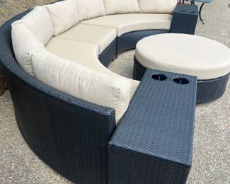 This is a full circle sectional (half shown) with cushions and cushion covers!