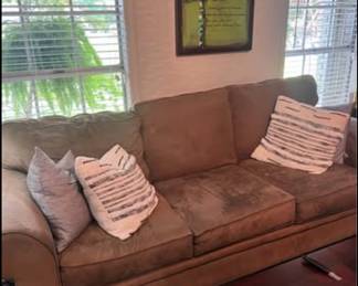 Mircrofiber couch, all cushion covers can be removed to be washed