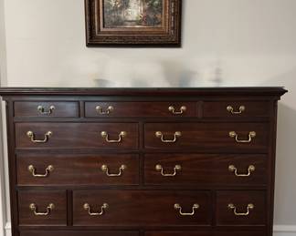 Henkle Harris 11 drawer dresser