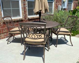 Patio Set With Umbrella And Stand
