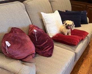 Toy dog & pillows