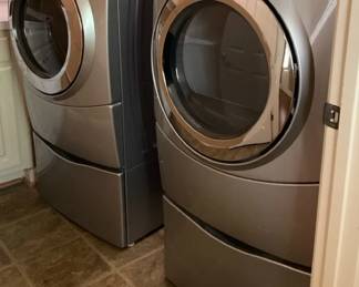 Whirlpool Washer And Dryer