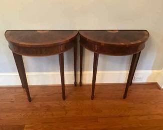 HEKMAN Demi Lune Tables