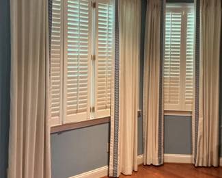 8 Window Panels