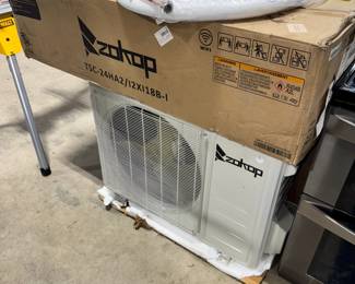 Zokop AC Unit Orlando Estate Auction
