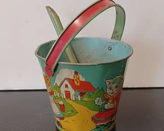 Chein tin sand pail and shovel