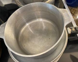 Vintage Magnalite pots