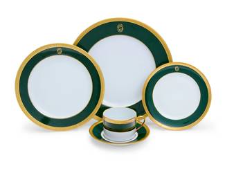 219
A Bernardaud Limoges porcelain part dinner service
Late 20th century
Each with gilt-printed factory marks and bearing the Coalinga logo
Each with gilt-decorated green borders, comprising twenty-nine 10.25" dinner plates, thirty-three 8.5" salad plates, twenty-six 6.5" bread and butter plates, and twenty-six teacups with twenty-six 5.5" saucers
140 pieces
Estimate: $1,500 - $2,000