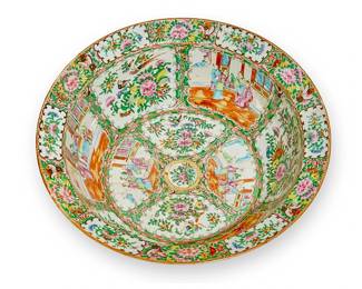 279
A Chinese Rose Medallion porcelain punch bowl
19th century
Unmarked
The bowl depicting alternating panels of figural scenes amidst floral and butterfly motifs
6.25" H x 18.5" Dia.
Estimate: $500 - $700