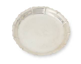 396
A Grogan Co. sterling silver 'Dublin' shallow bowl
Early/mid-20th century
Mark of Grogan Company, numbered: 77; further marked: [pine tree cipher] / Dublin Pattern / [crescent]
The round bowl with scalloped rim
2" H x 13.75" Dia.
40 oz. troy approximately
Estimate: $800 - $1,200