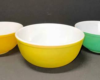 Retro Pyrex Bowls A Touch of MidCentury Charm for Your Kitchen