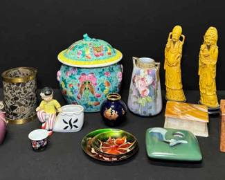 Exquisite Asian Art Decor...Chinese Famille Verte