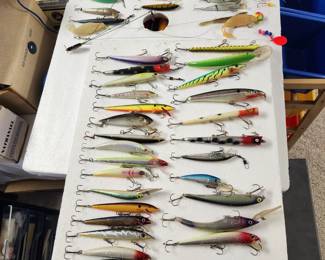 Fishing lures