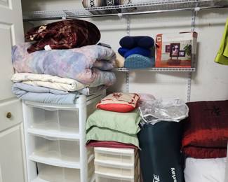 Bedding storage drawers