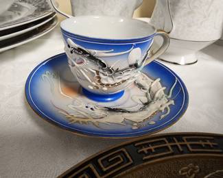 Dragonware geisha teacup & saucer