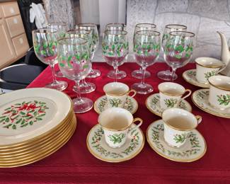 Lenox Christmas goblets & plates