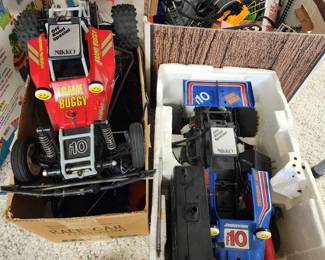 Remote R/C cars