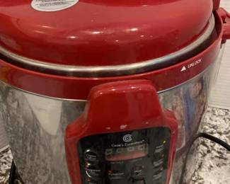 Pressure Cooker And Cookbook