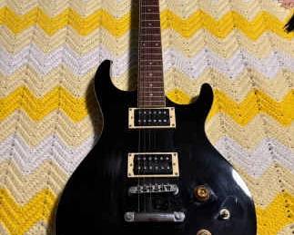 139 Silverstone Electric Guitar