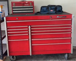 002 Large Snap On Tool Storage W Tools Craftsman Toolbox