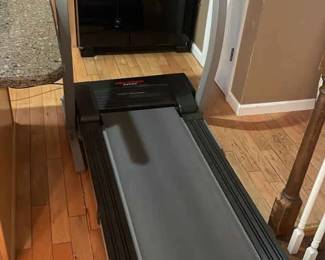 ProForm 830QT Quiet Treadmill