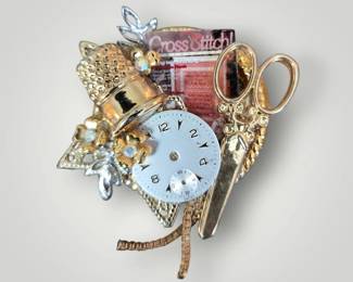 Brooch