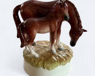 Vintage Mare and Foal Otagiri Music Box