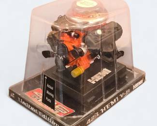 Vintage Dodge 426 V-8 Hemi Engine Block 1:6 Scale Diecast