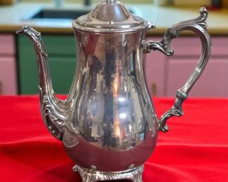 WM Rogers Silverplate Tea Pot