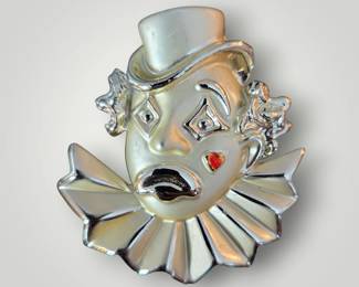 Brooch