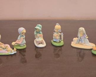 Vintage Enesco Precious Moments Figurines