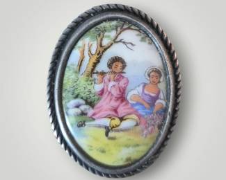 Brooch