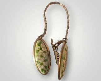 Brooch