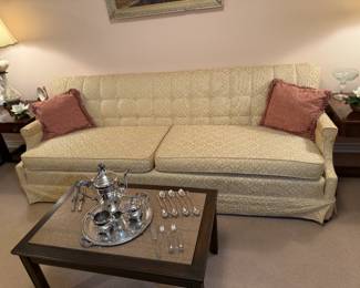 FORMAL PULLMAN SOFA