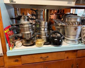 POTS AND PANS AND BAKING PANS
