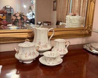 VERSAILLES TEA SET