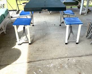 FOLDING CHILDS TABLE WITH SEATS