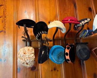 VINTAGE LADIES HATS