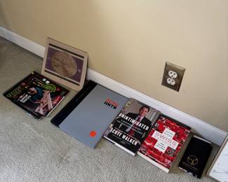 (upper SW bedroom)