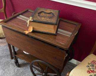 Close up pic of Serving Cart