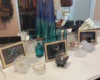 Vases, crystal and glass decorative pieces - vase, candle holder, jewelry boxes, butterfly pics. Tall vase - blue/green and accent pieces.