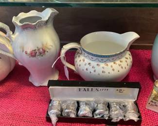 Pitchers, salt & peppers (new)