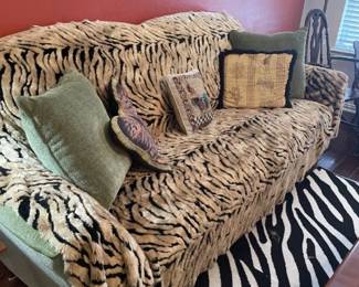 Sofa throw, pillow (sofa not in good condition)