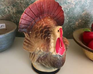 Fanny. Farmer papier-mâché, turkey, candy box