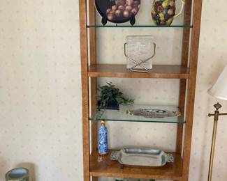 Etagere
